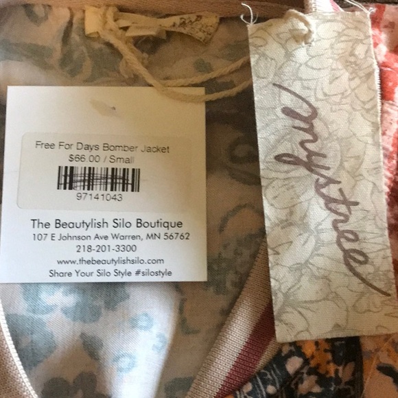 New Mystree Bomber Jacket - Picture 9 of 9